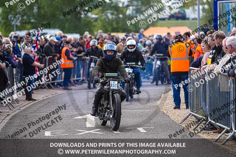 Vintage motorcycle club;eventdigitalimages;no limits trackdays;peter wileman photography;vintage motocycles;vmcc banbury run photographs